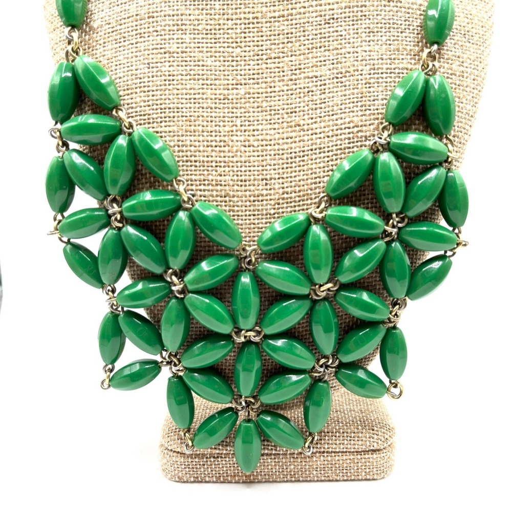 Vintage J. Crew Green Floral Bib Necklace Acrylic Gold Tone Summer Casual Beach